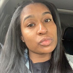 Meet your Posher, Renee'